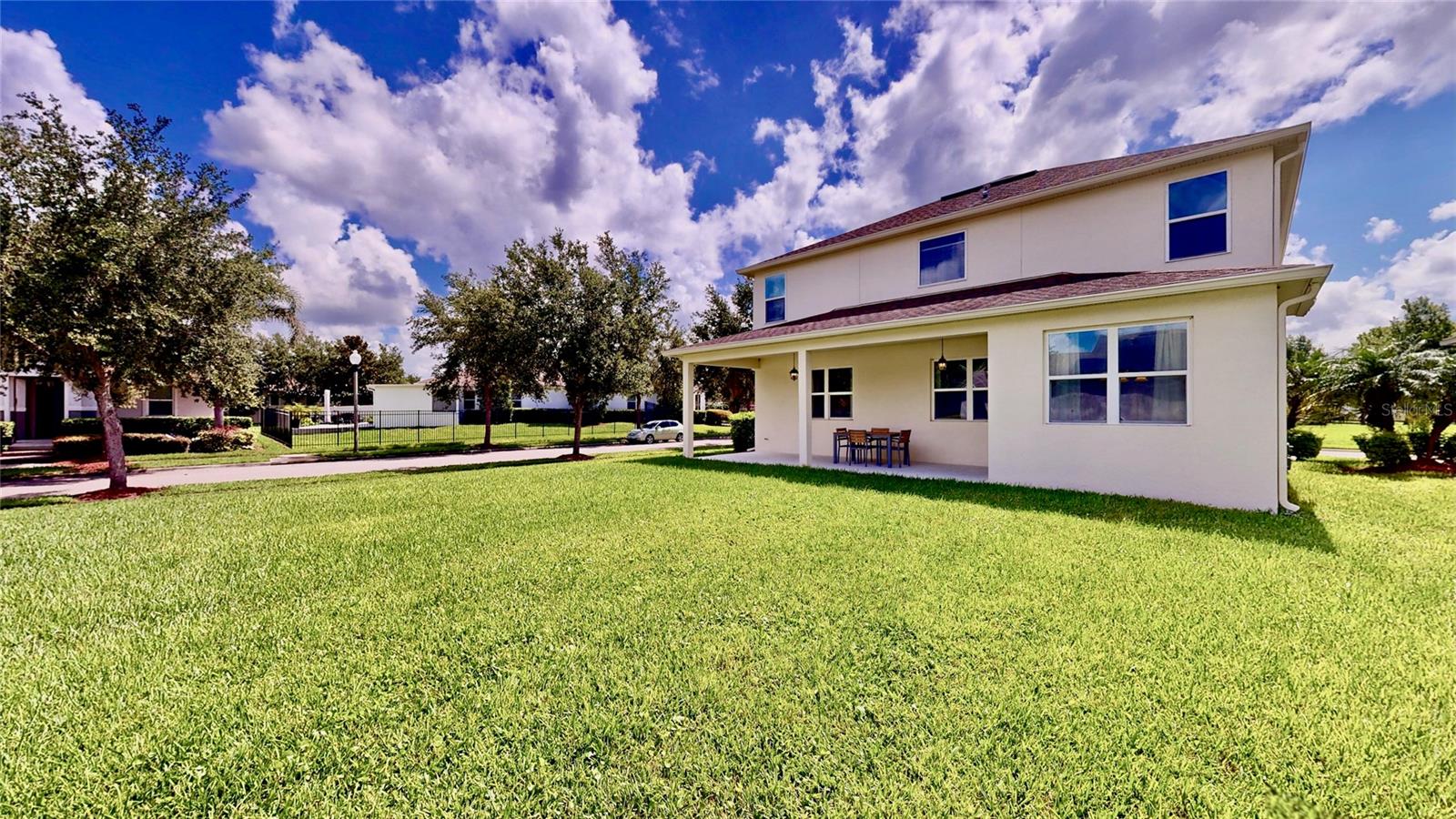 VINEYARDS/HORIZONS WEST PH 1B - Residential