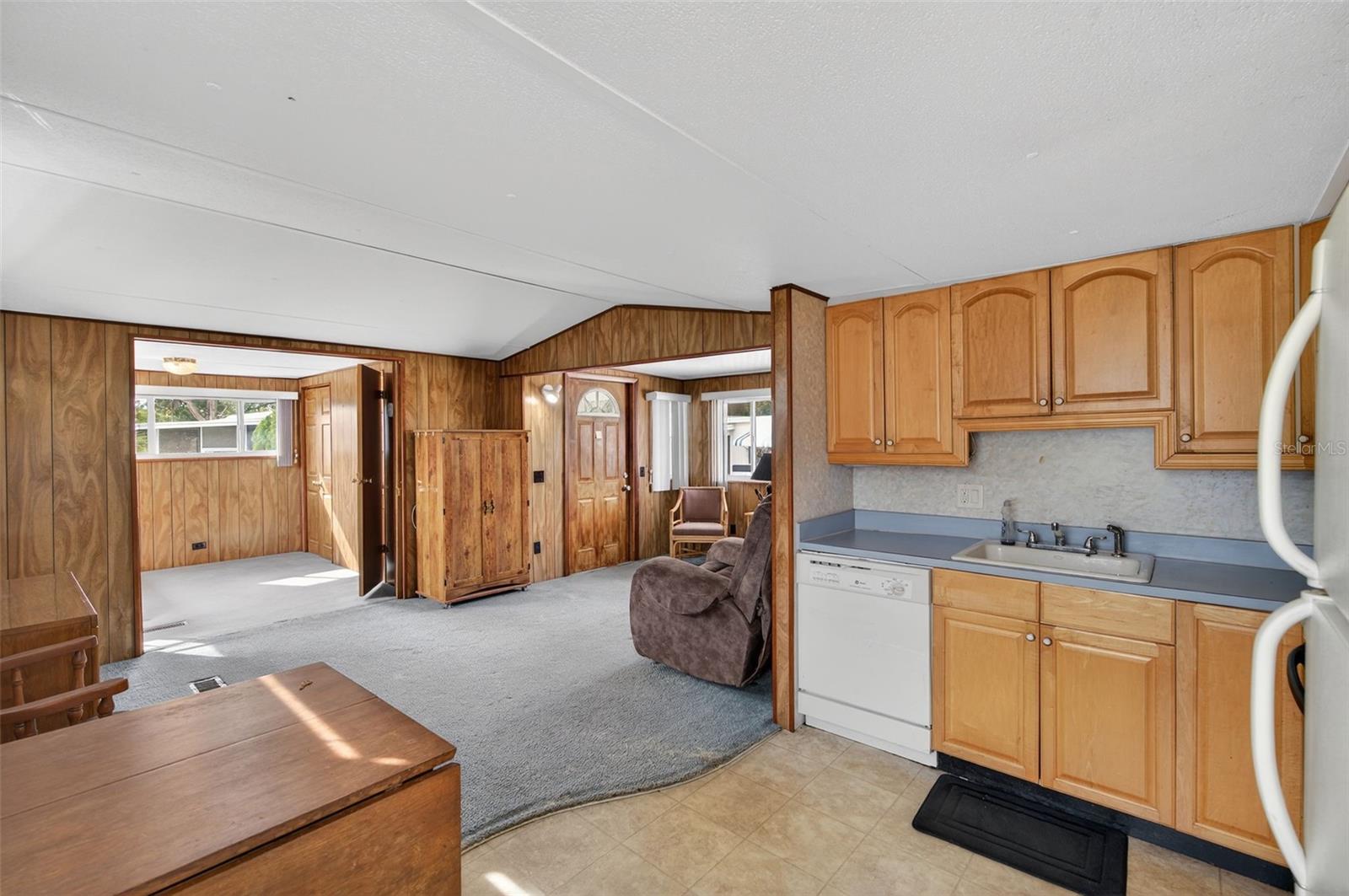 EAGLES NEST MOBILE HOME PARK UNREC - Residential