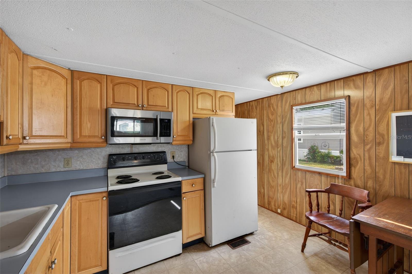 EAGLES NEST MOBILE HOME PARK UNREC - Residential