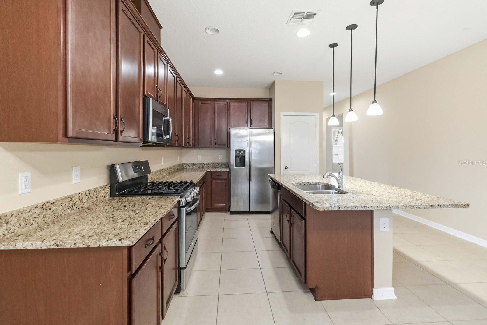 SUMMERLAKE PD PH 4B - Residential