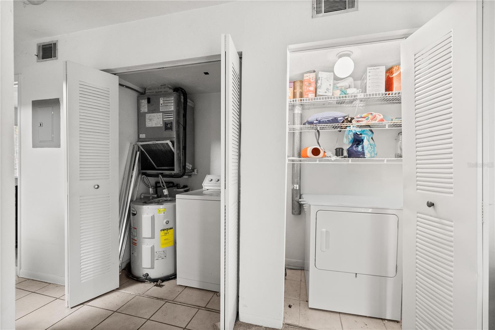 TREEHOUSE VILLAGE - Residential