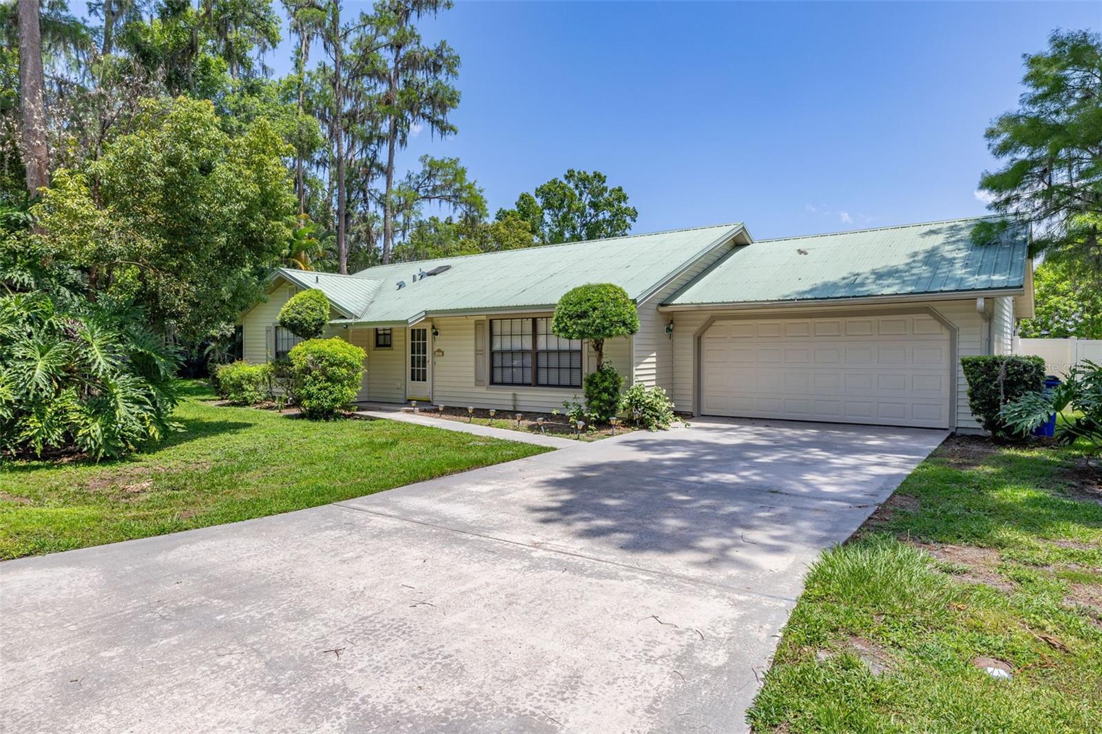 4307 OAK COURT