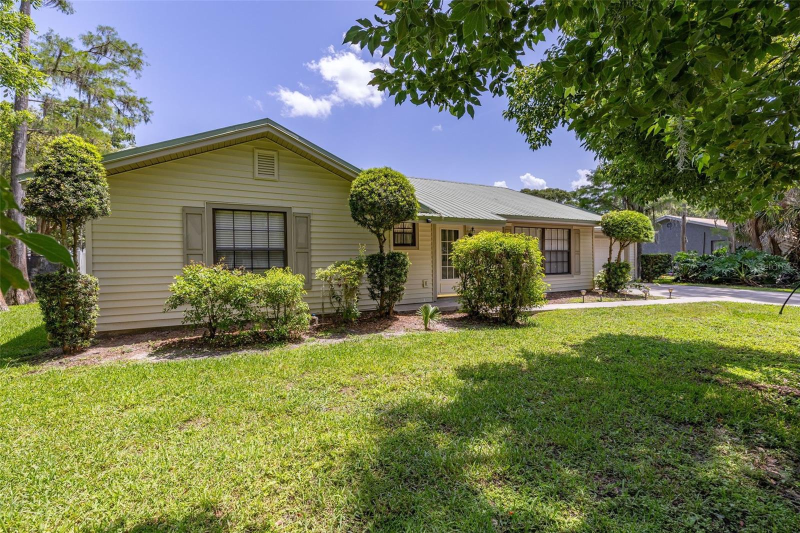 4307 OAK COURT