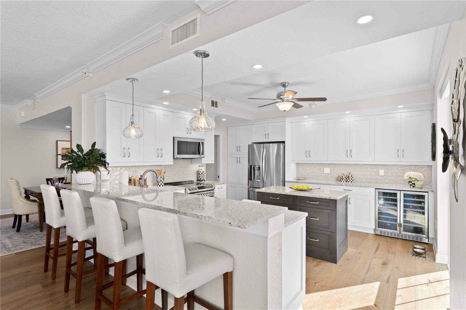 OSPREY POINTE AT DOLPHIN - Residential