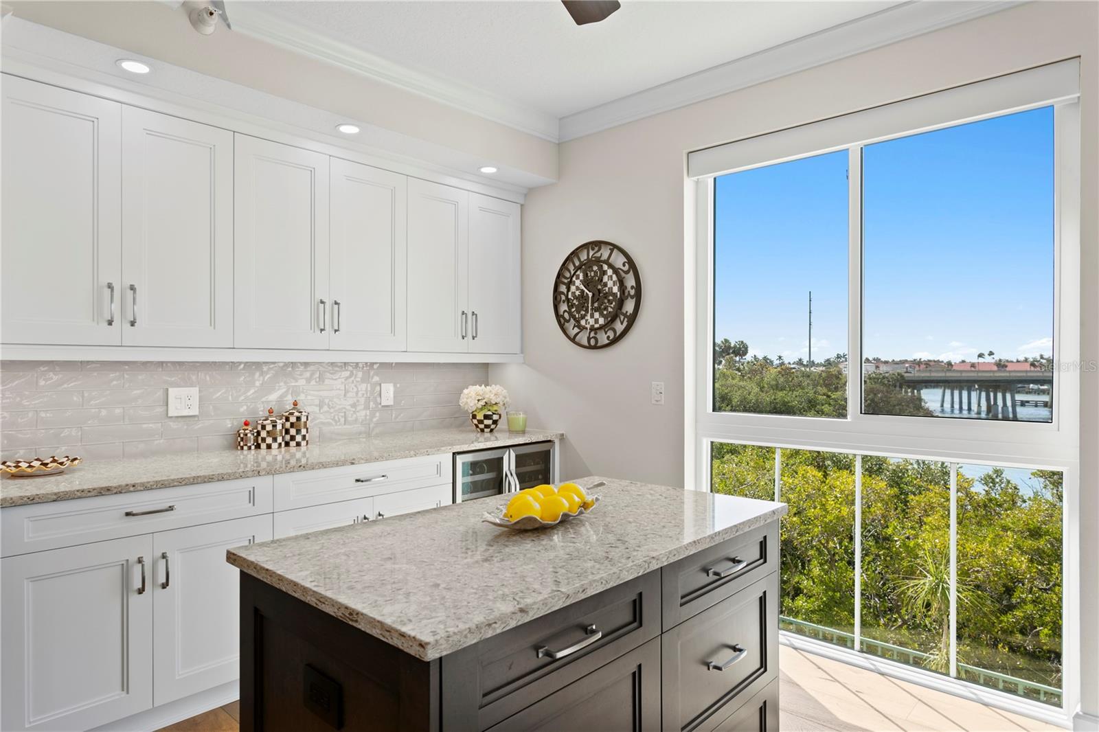 OSPREY POINTE AT DOLPHIN - Residential