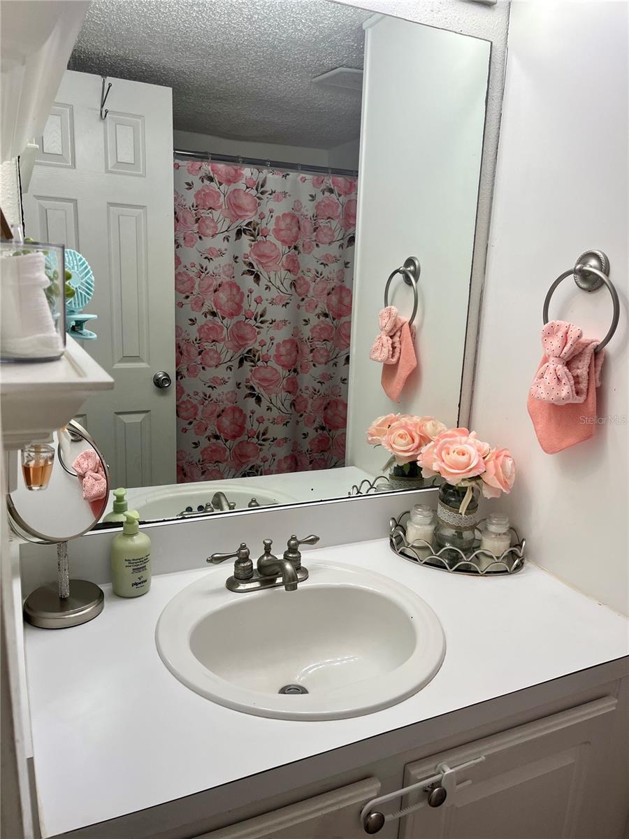 WATERSIDE AT CRANES ROOST A CONDO COMMUNITY - Residential