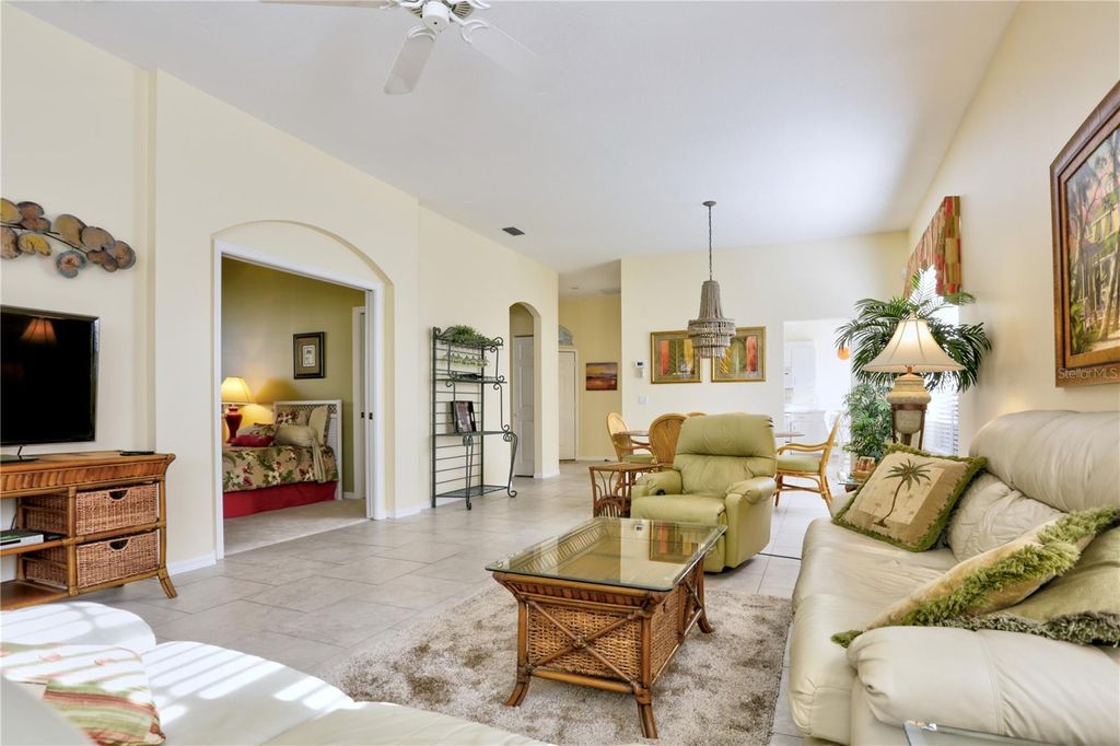 Photo of 865 Tartan Drive #2, Venice, FL 34293 (MLS # N6143778)