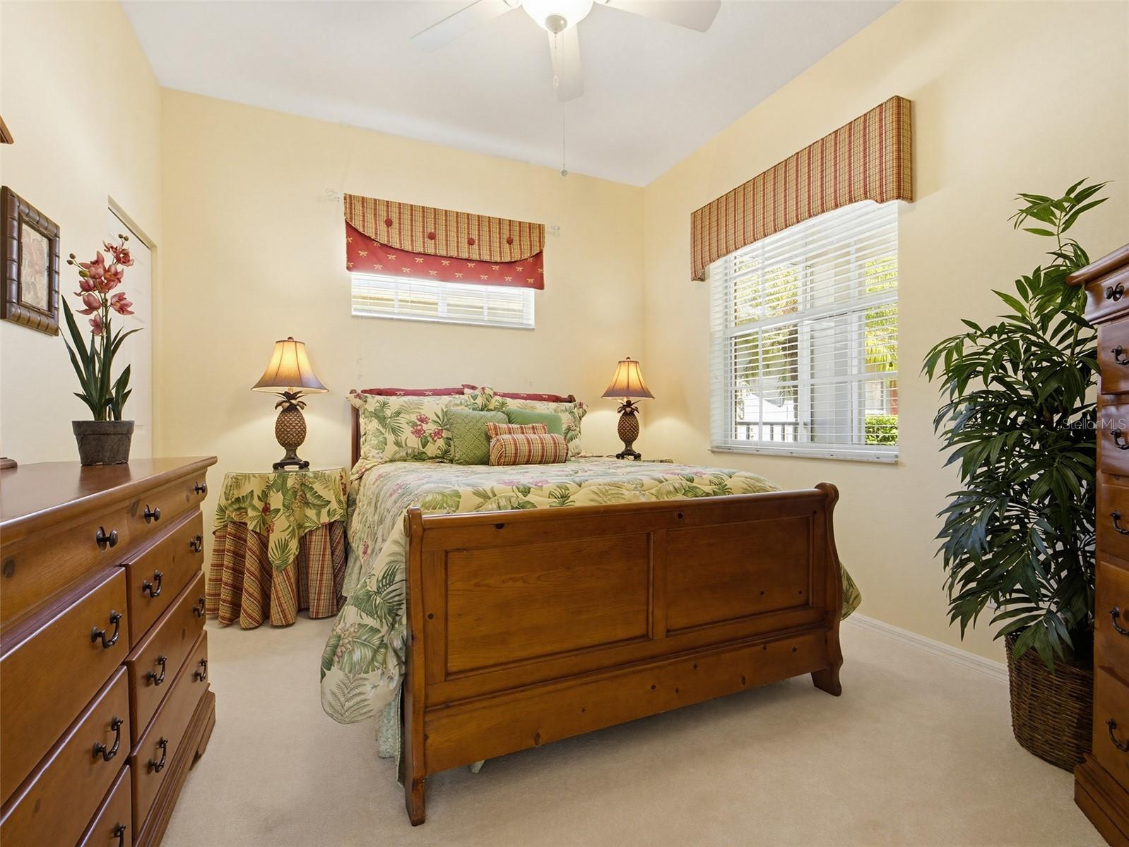 PATIOS 02 ST ANDREWS PARK AT PLANTATION - Residential