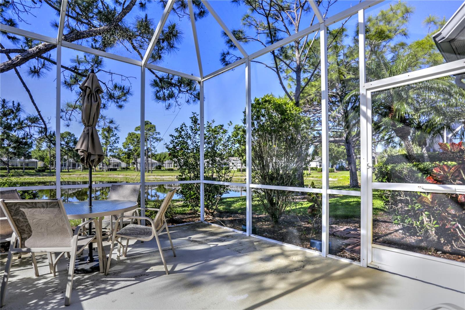 PATIOS 02 ST ANDREWS PARK AT PLANTATION - Residential