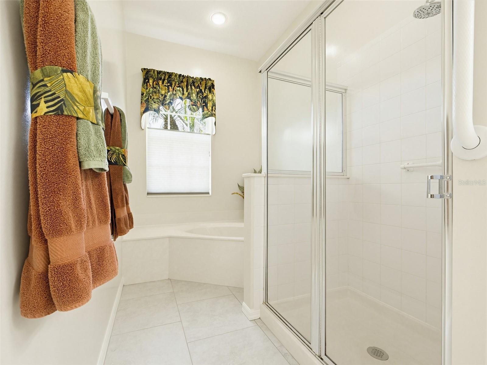 PATIOS 02 ST ANDREWS PARK AT PLANTATION - Residential