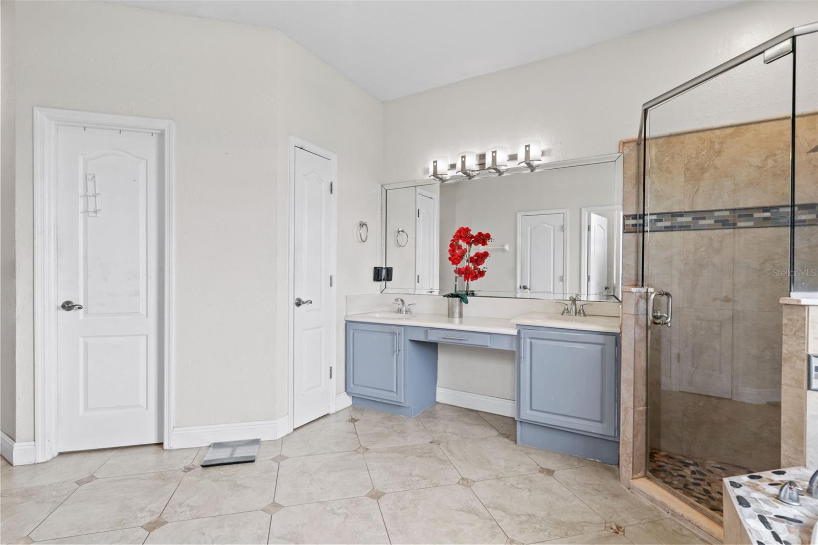 HAMMOCK POINTE UNIT 2 - Residential