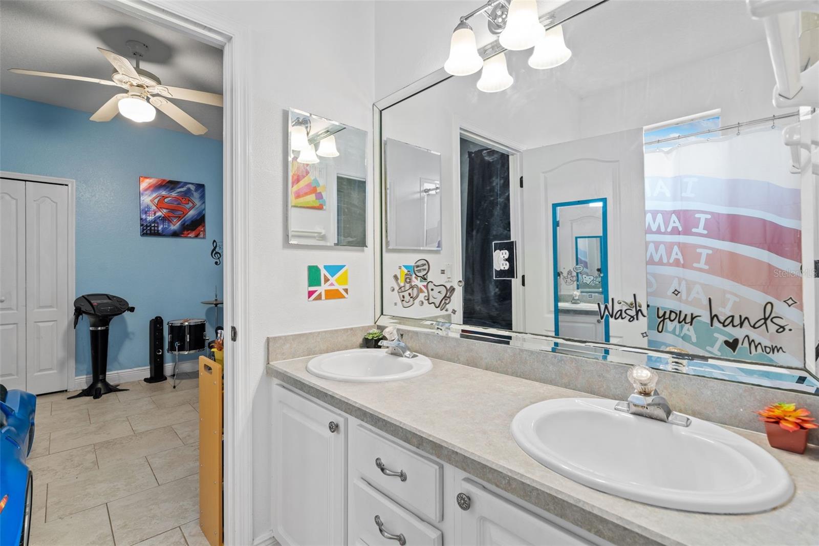 HAMMOCK POINTE UNIT 2 - Residential