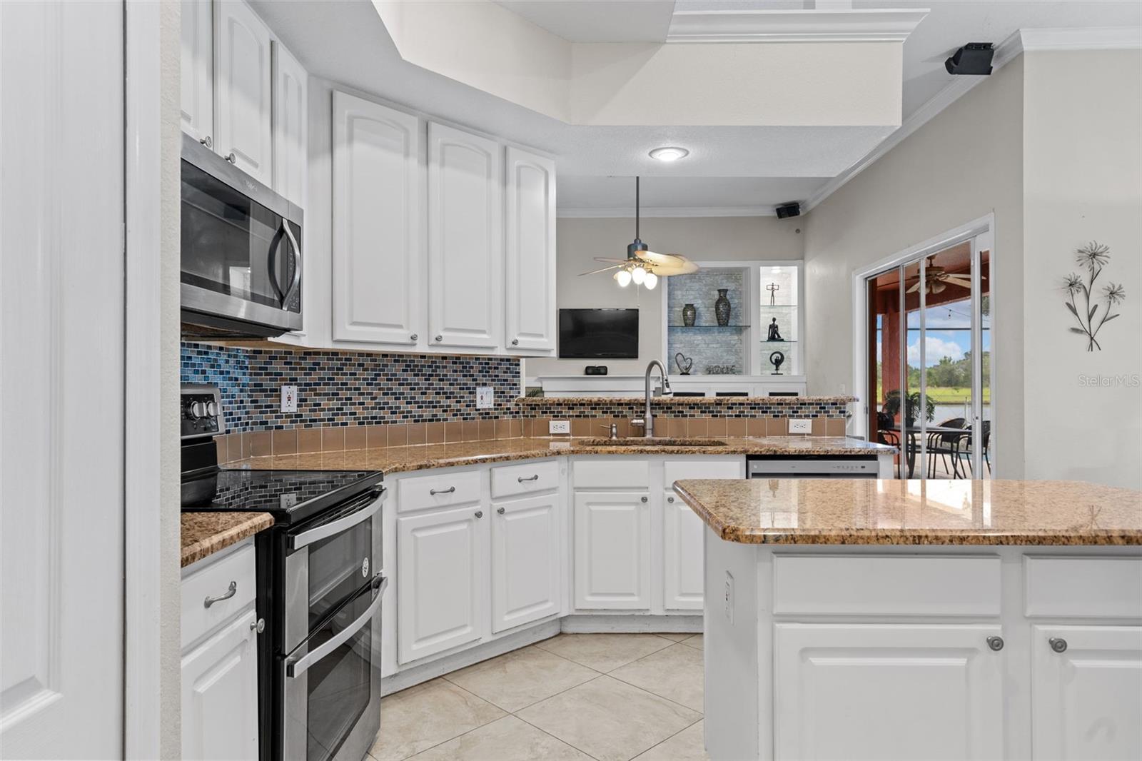 HAMMOCK POINTE UNIT 2 - Residential
