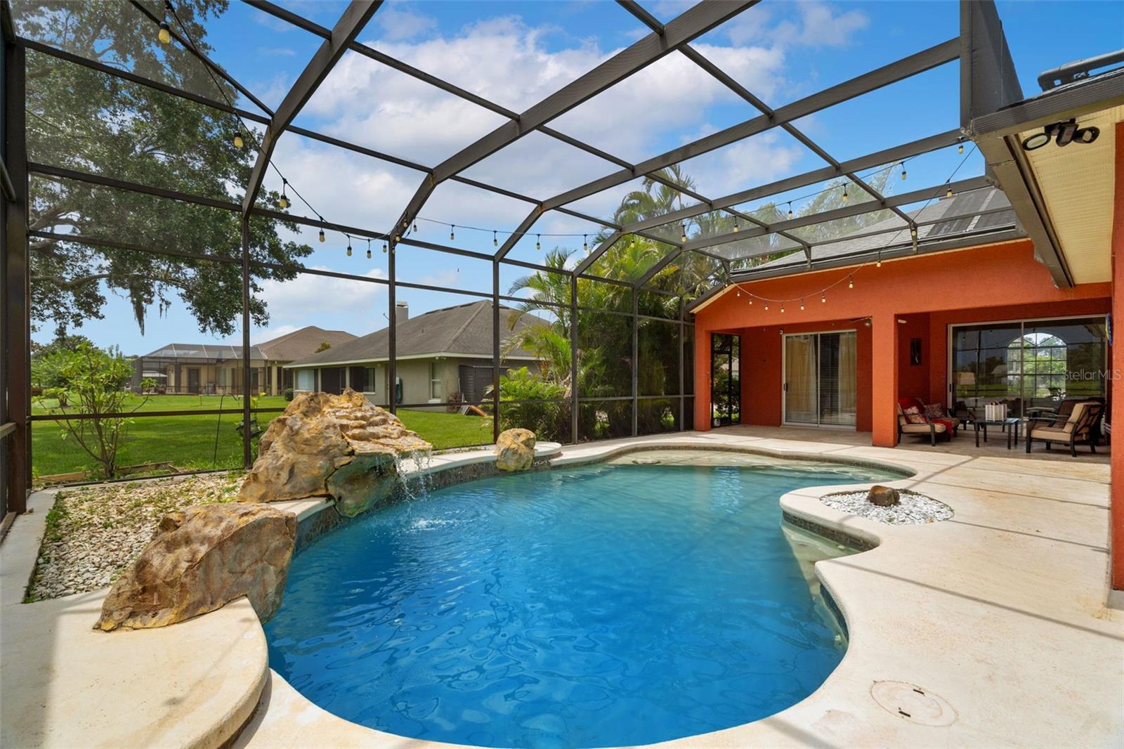 HAMMOCK POINTE UNIT 2 - Residential