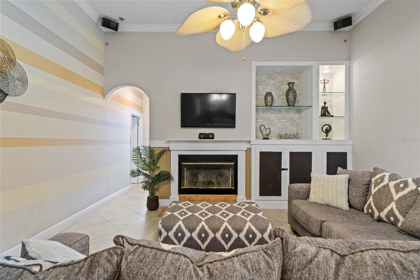 HAMMOCK POINTE UNIT 2 - Residential