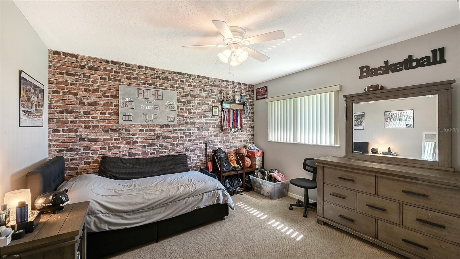 PRESERVE AT MISTY CREEK EAGLES WATCH - Residential