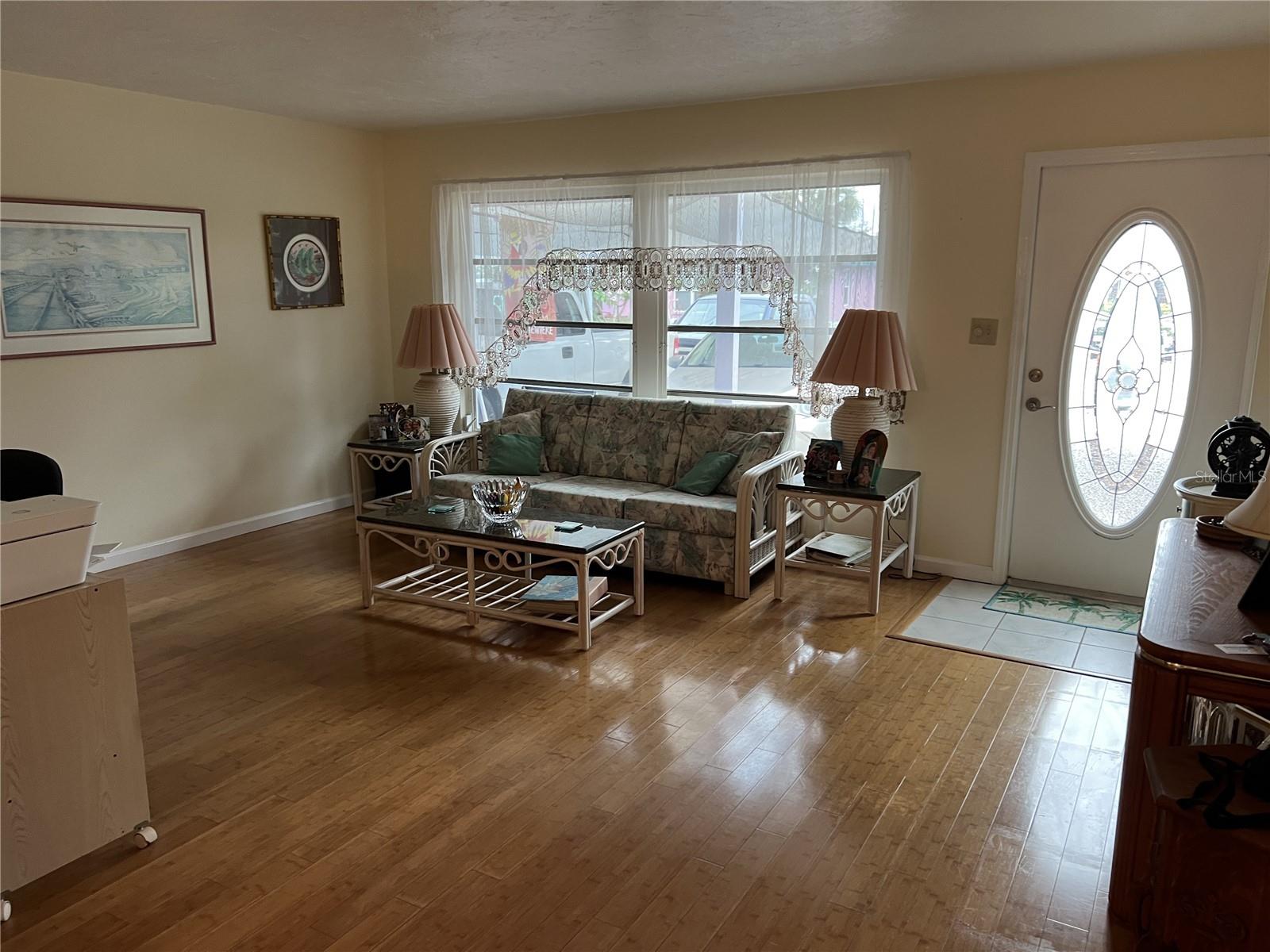 405 BRYN MAWR ISLAND