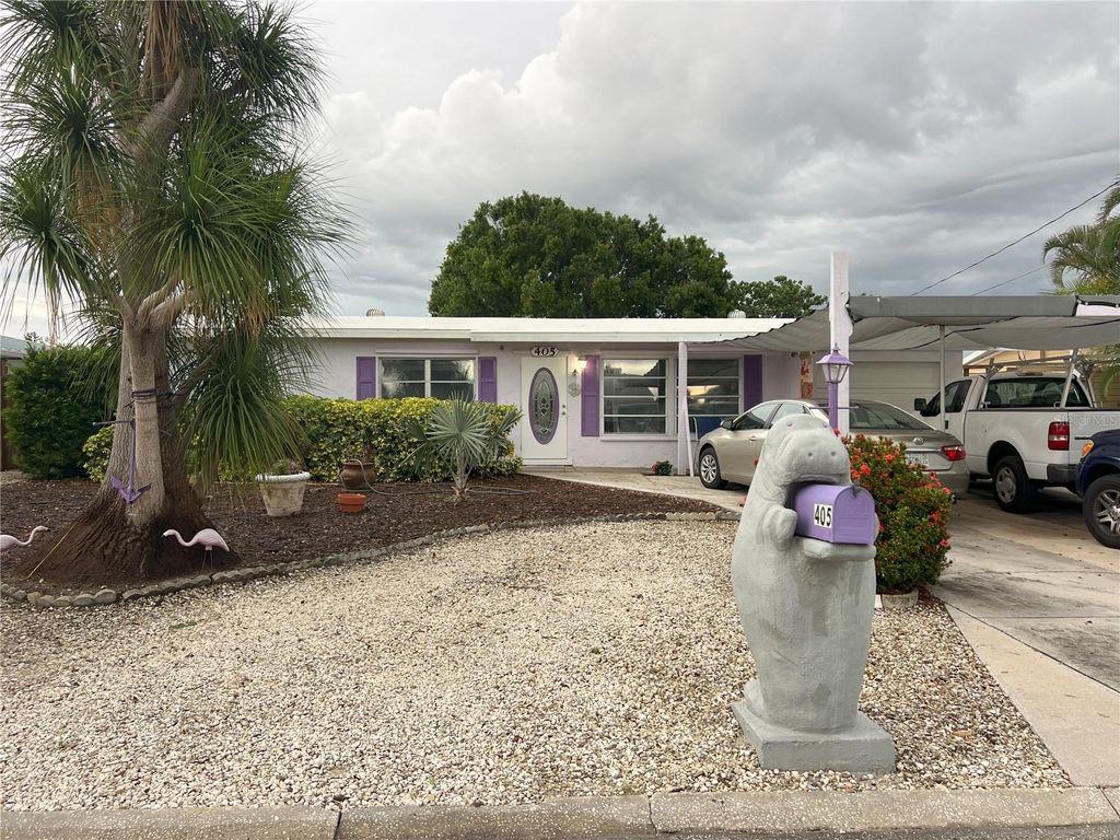 Photo of 405 Bryn Mawr Island, Bradenton, FL 34207 (MLS # TB8392014)