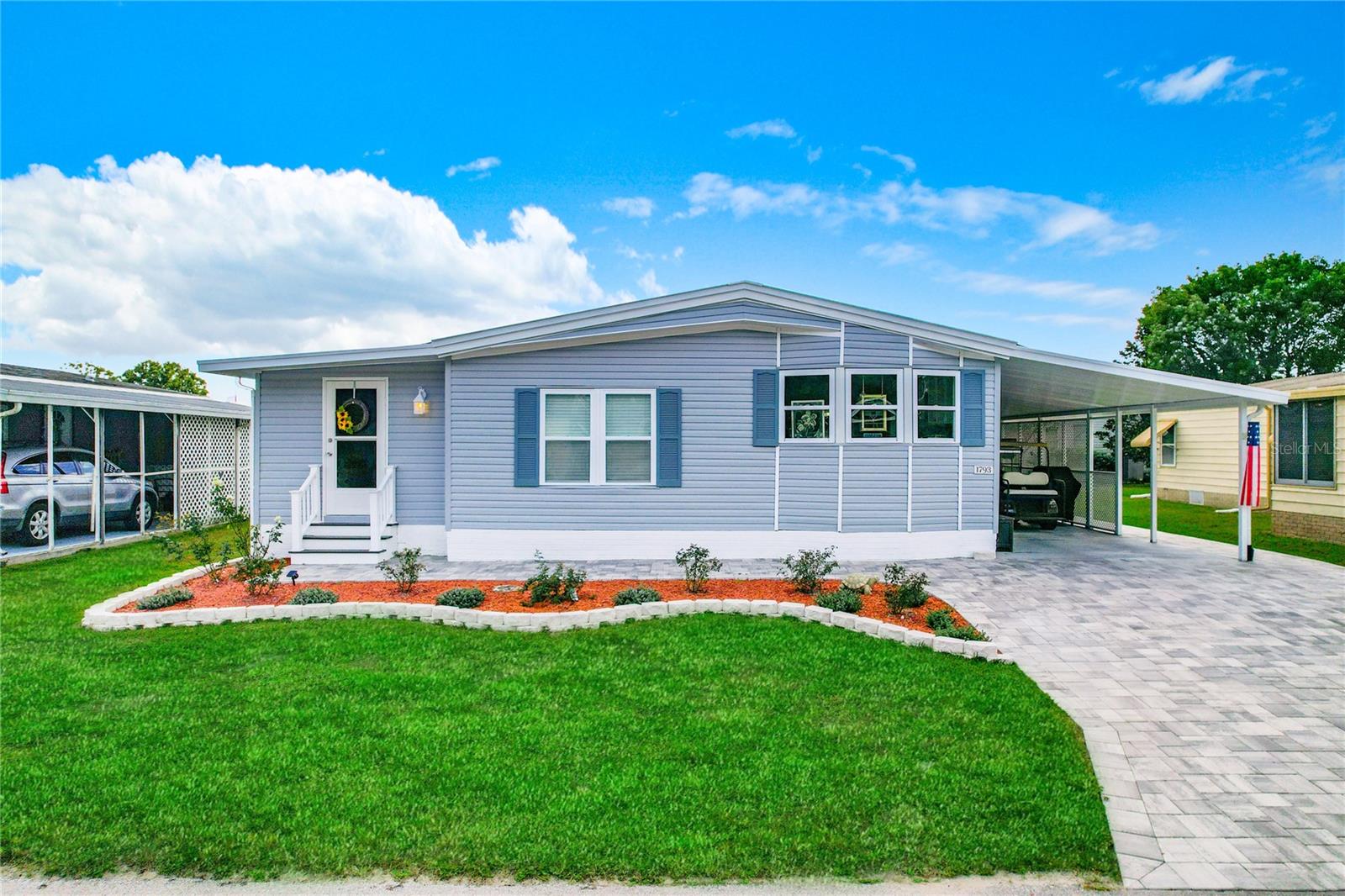 FOXWOOD LAKE ESTATES - Residential