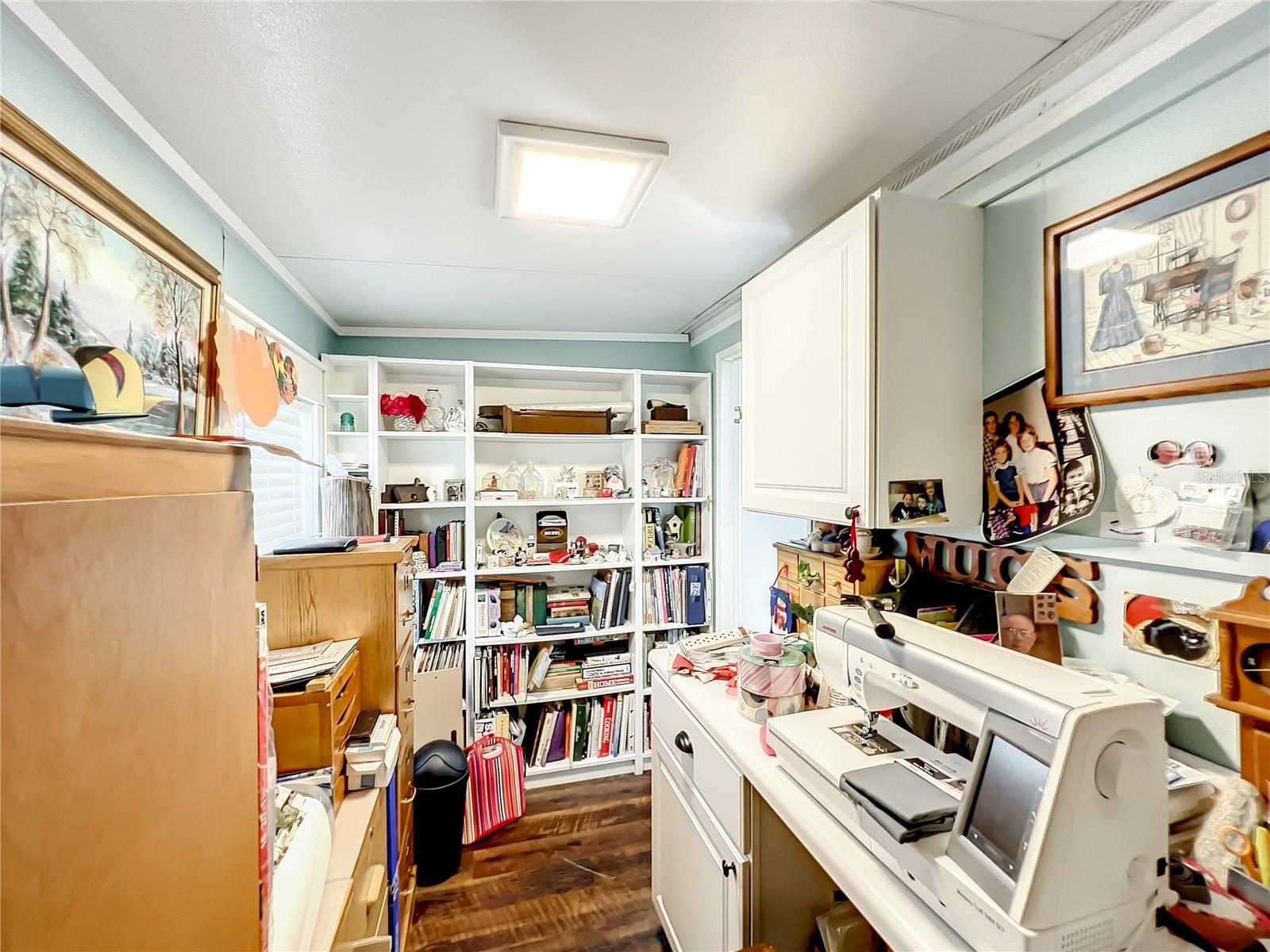 FOXWOOD LAKE ESTATES - Residential