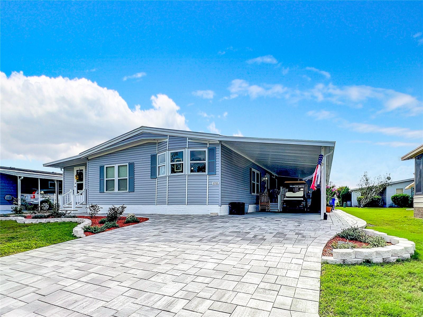 FOXWOOD LAKE ESTATES - Residential