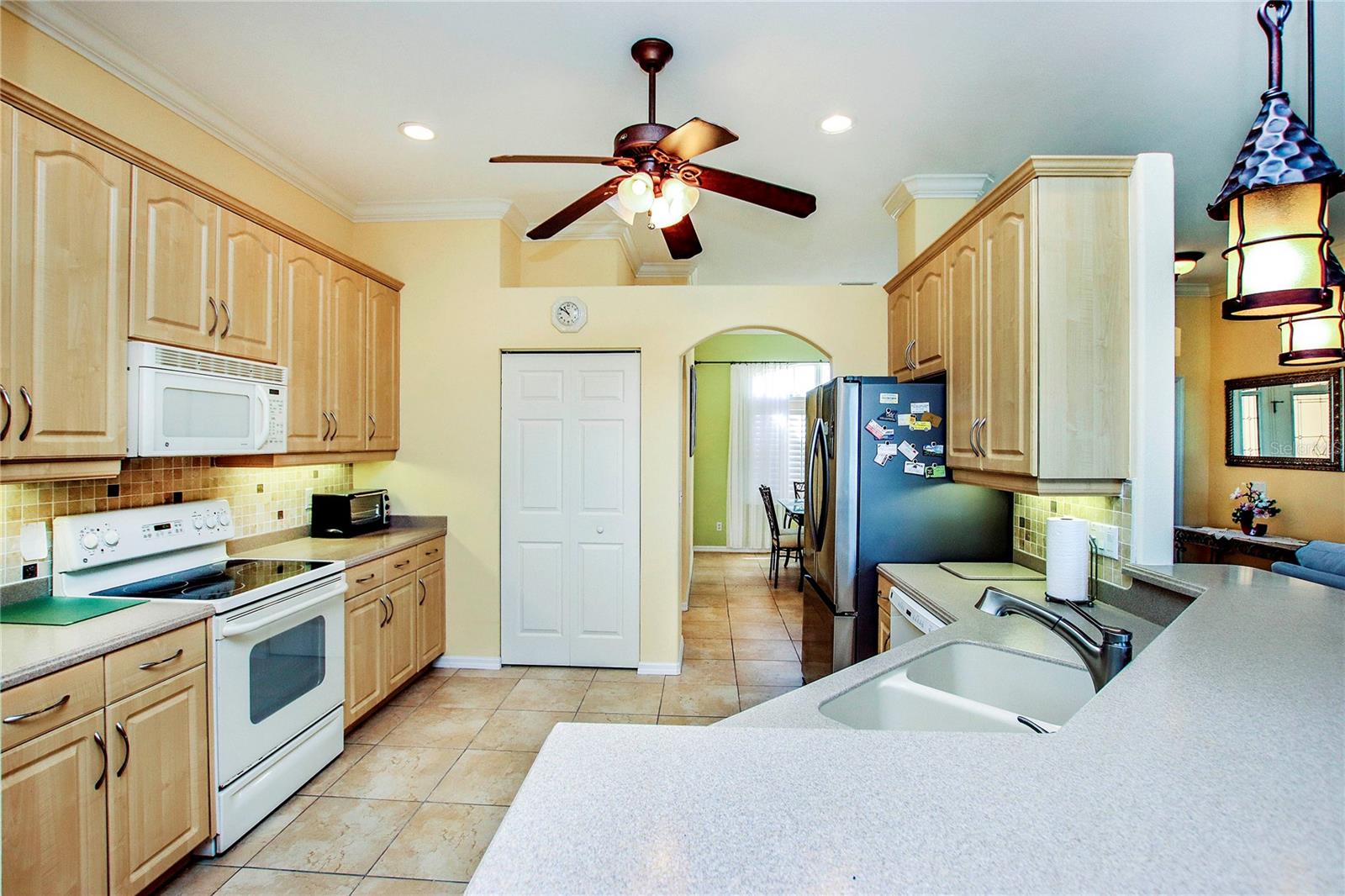 PORT CHARLOTTE SUB 52 - Residential Lease