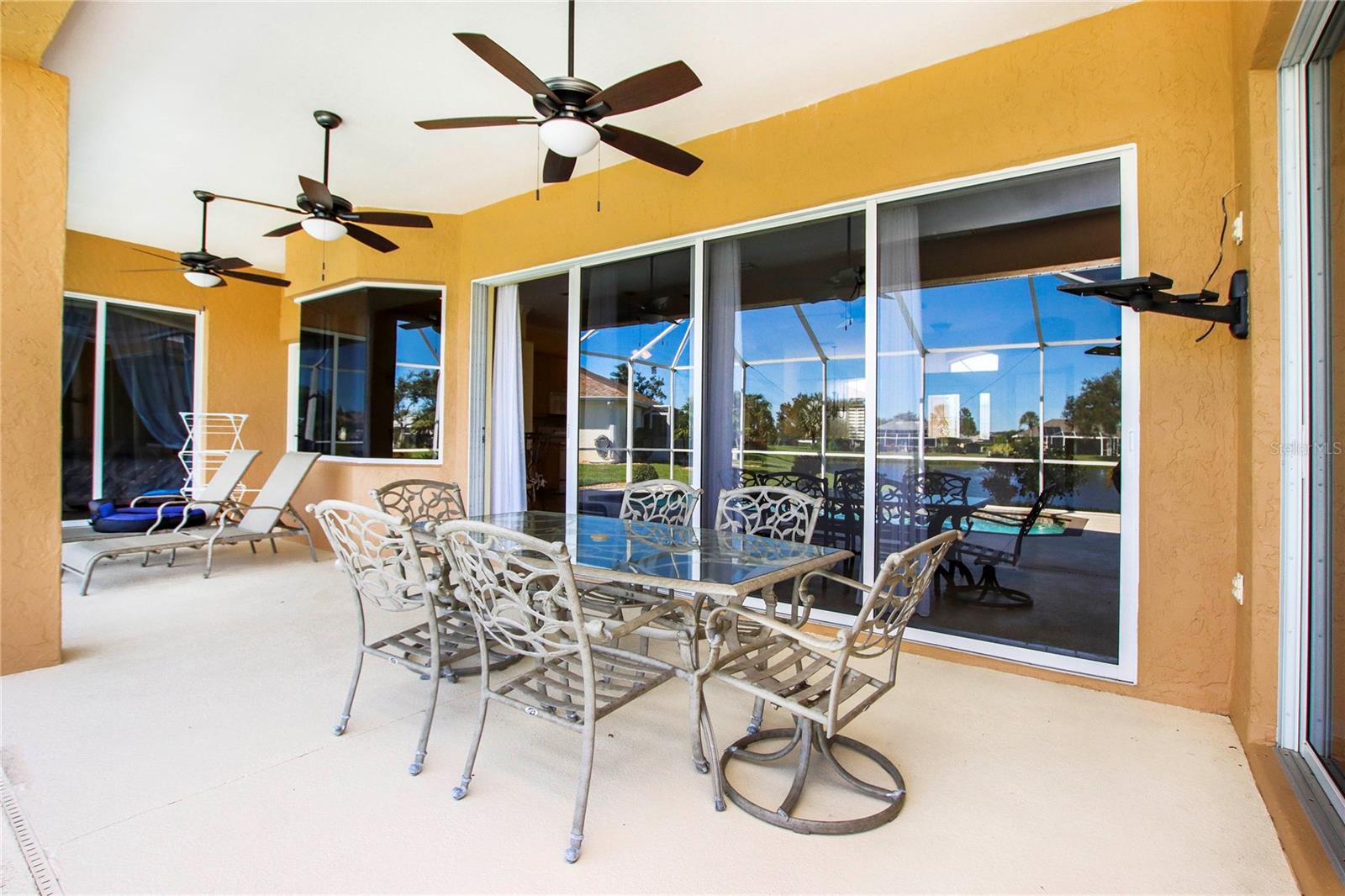 PORT CHARLOTTE SUB 52 - Residential Lease
