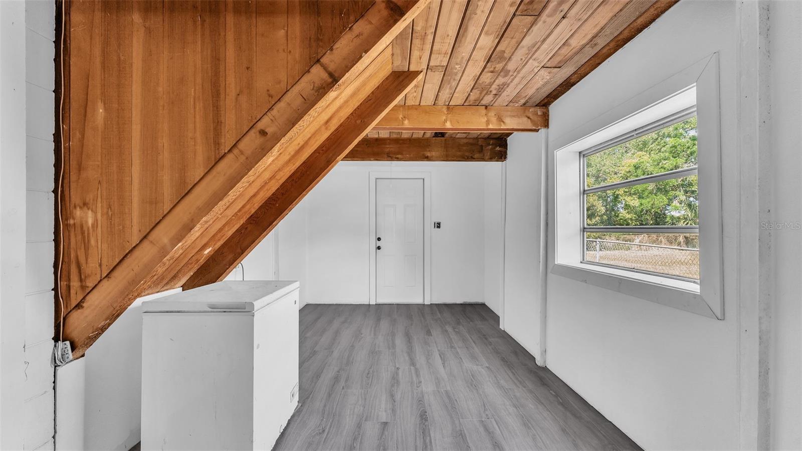 MARIANA WOODS - Residential