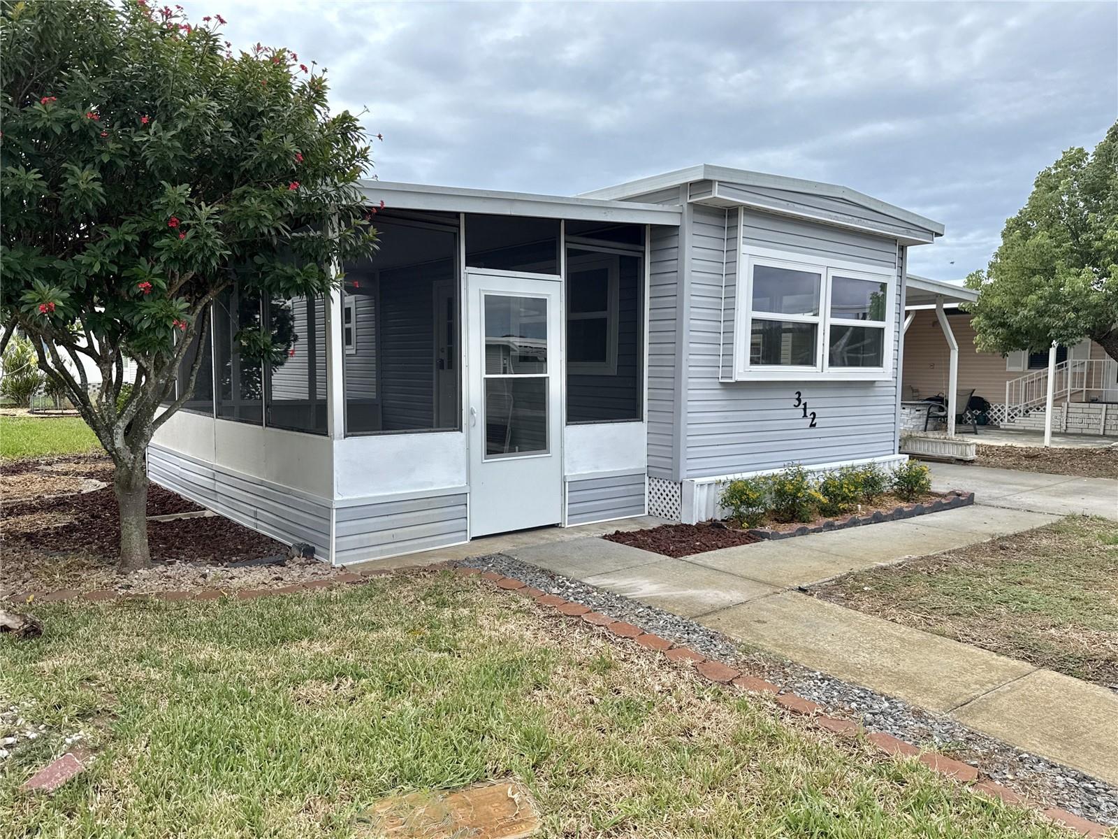 MOBEL AMERICANA MOBILE HOME PARK UNREC - Residential