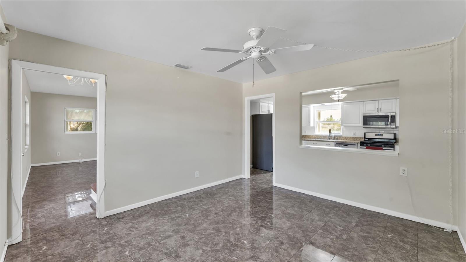 WINSTON PARK - Residential