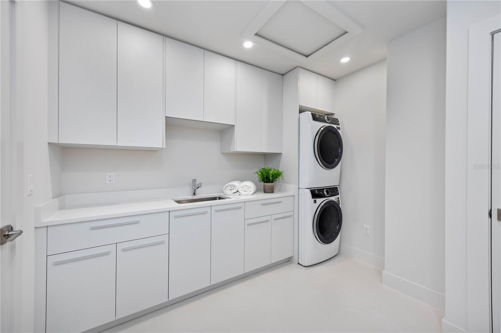 RUSTIC LODGE - Residential