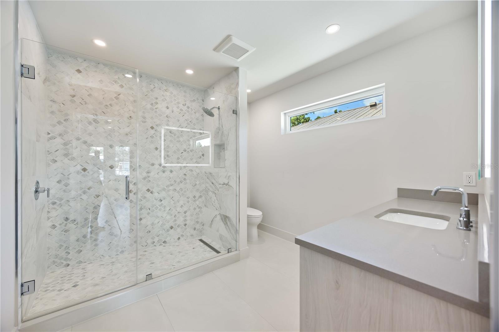 RUSTIC LODGE - Residential