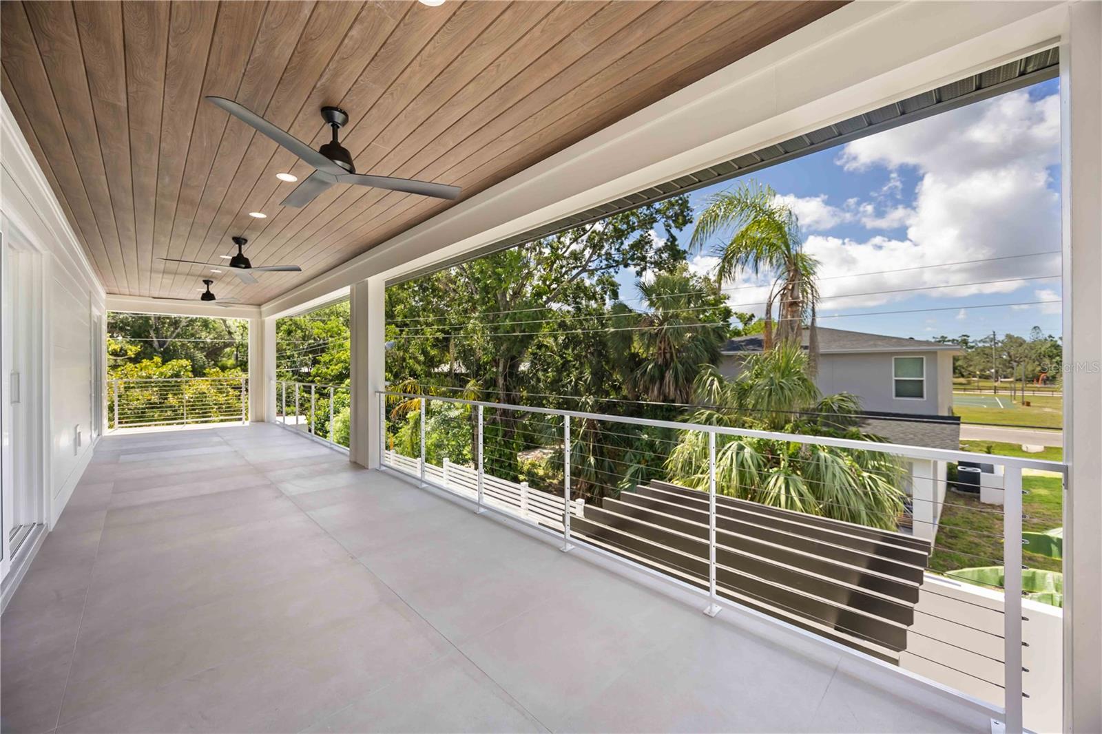 RUSTIC LODGE - Residential