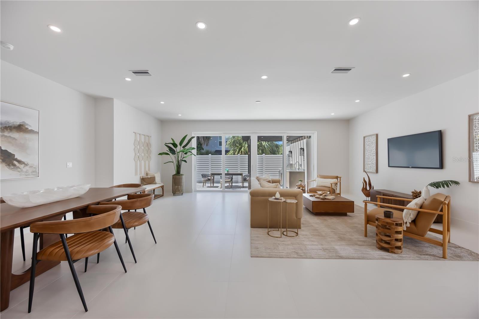 RUSTIC LODGE - Residential