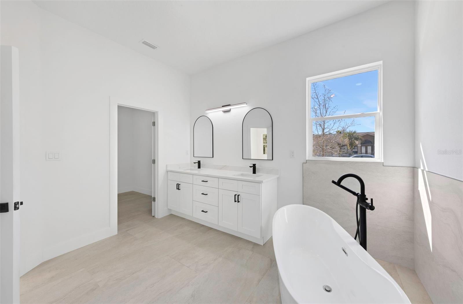 ARLINGTON WOODS PH 01B - Residential