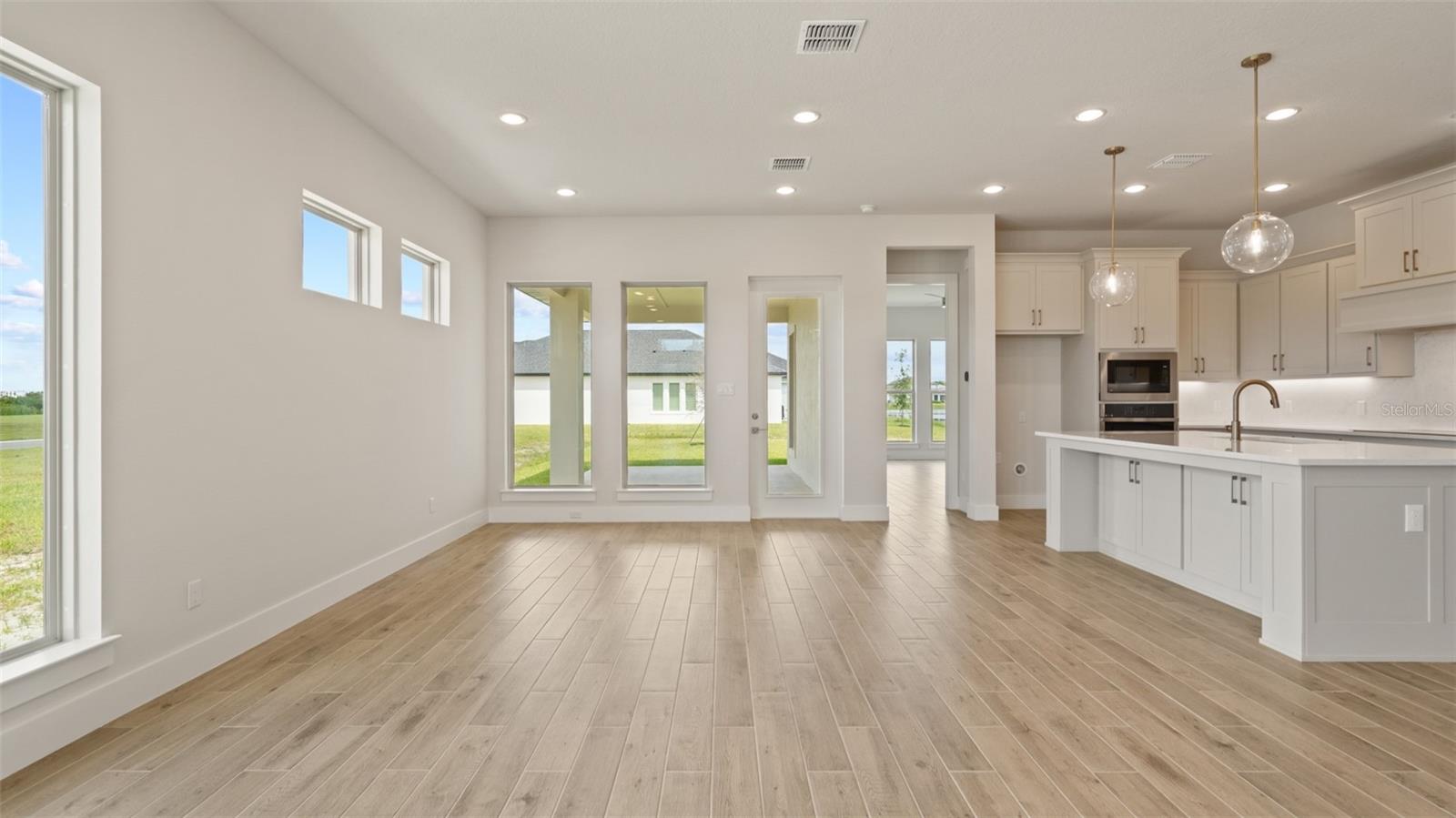 MAGNOLIA BAY SOUTH PHASE 1 - Residential