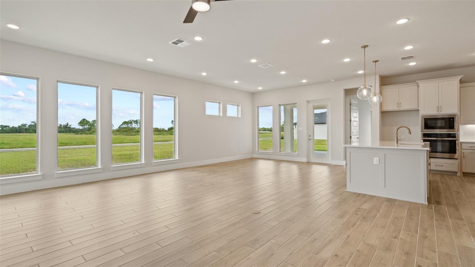 MAGNOLIA BAY SOUTH PHASE 1 - Residential