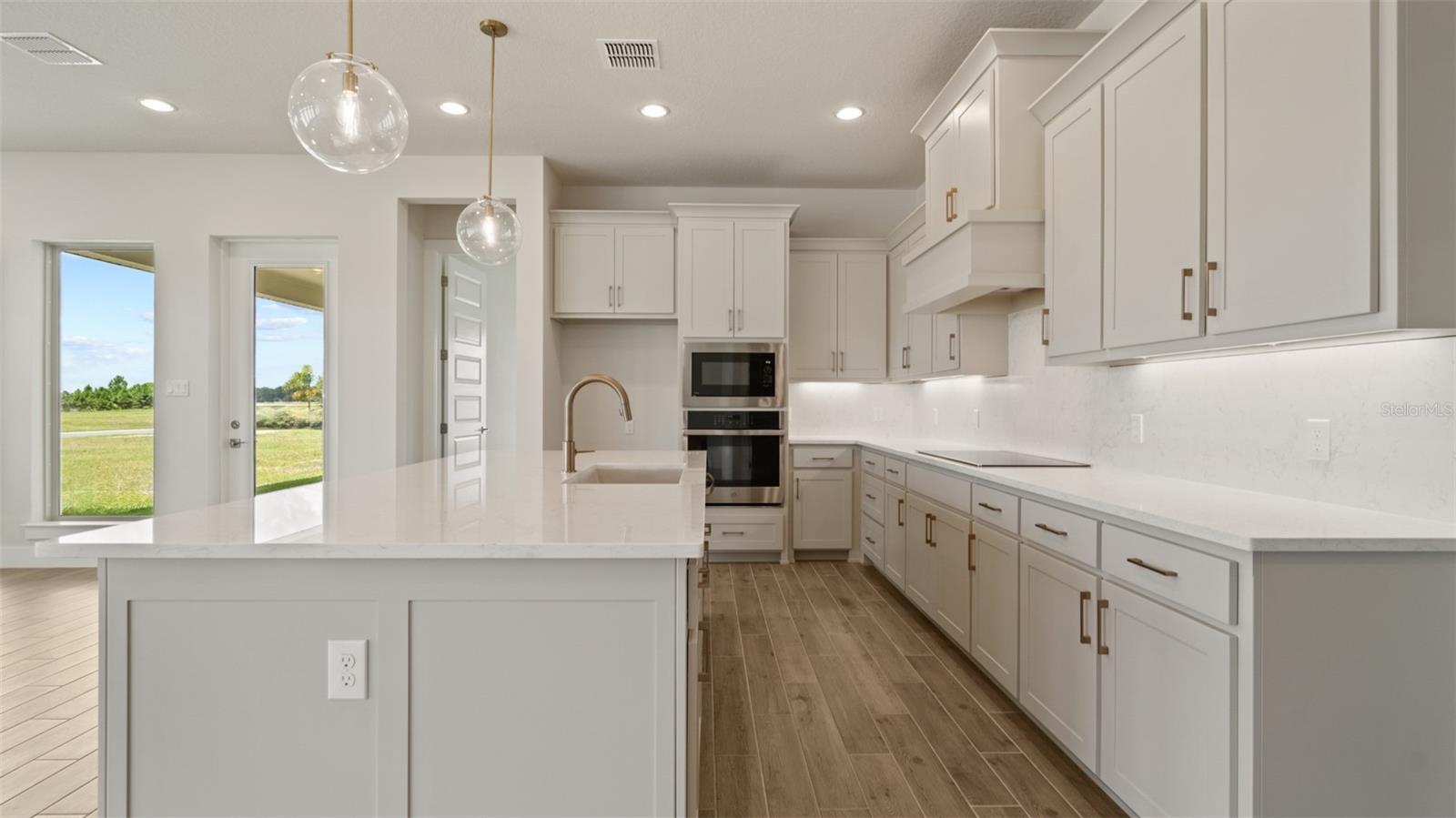 MAGNOLIA BAY SOUTH PHASE 1 - Residential