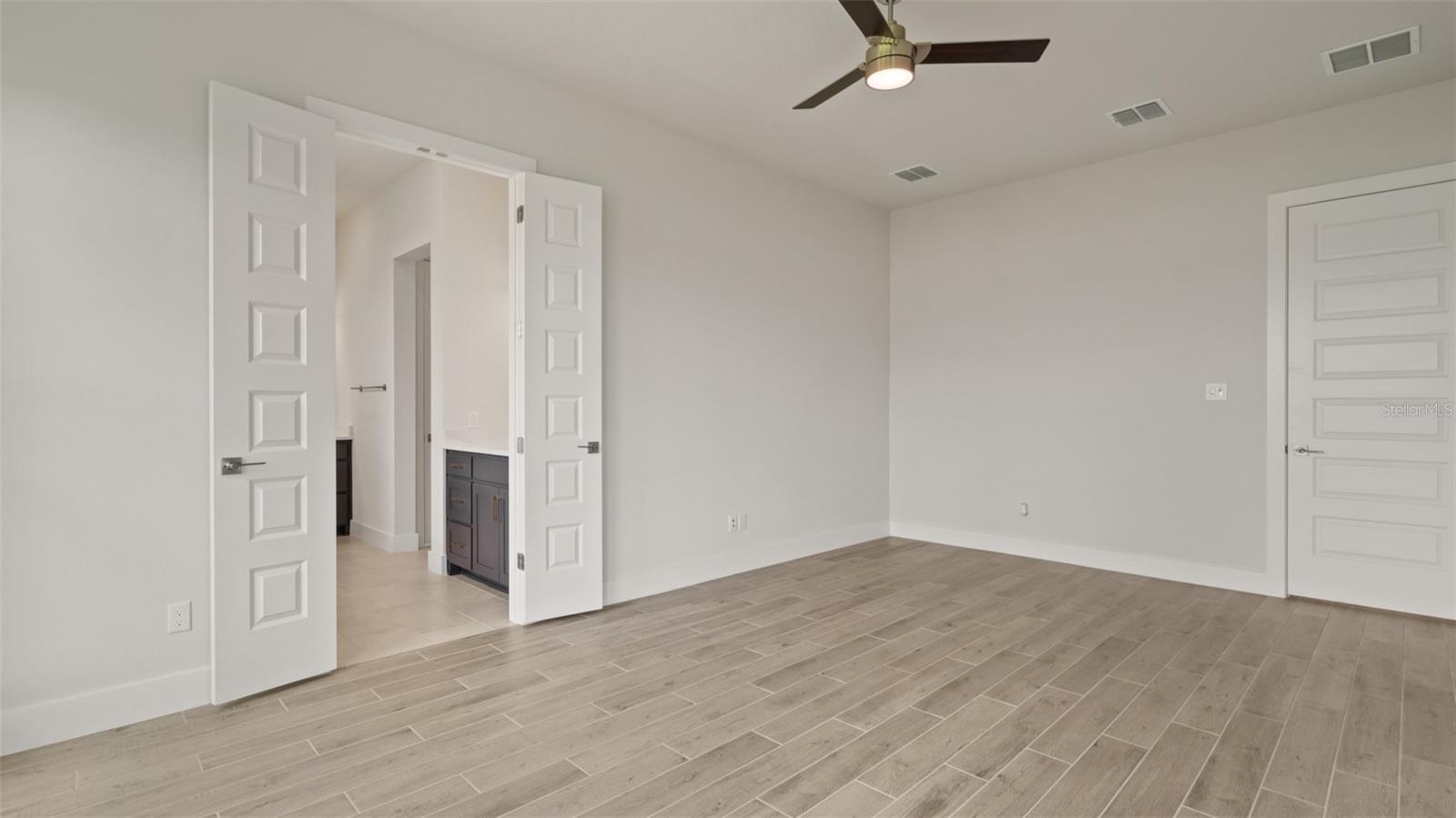 MAGNOLIA BAY SOUTH PHASE 1 - Residential