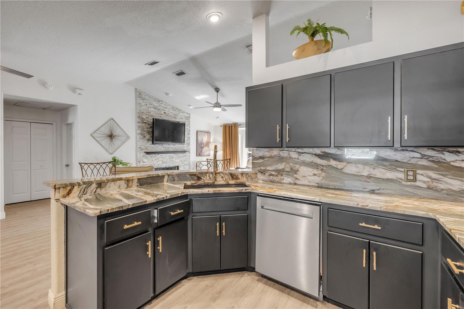 4362 - E A MARSH SUB AND OTHERS - Residential