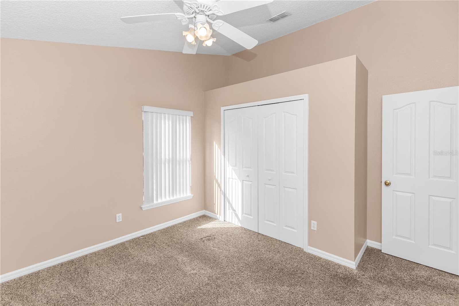 LOST PINES - Residential