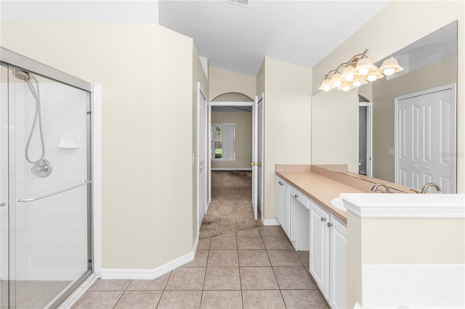 LOST PINES - Residential