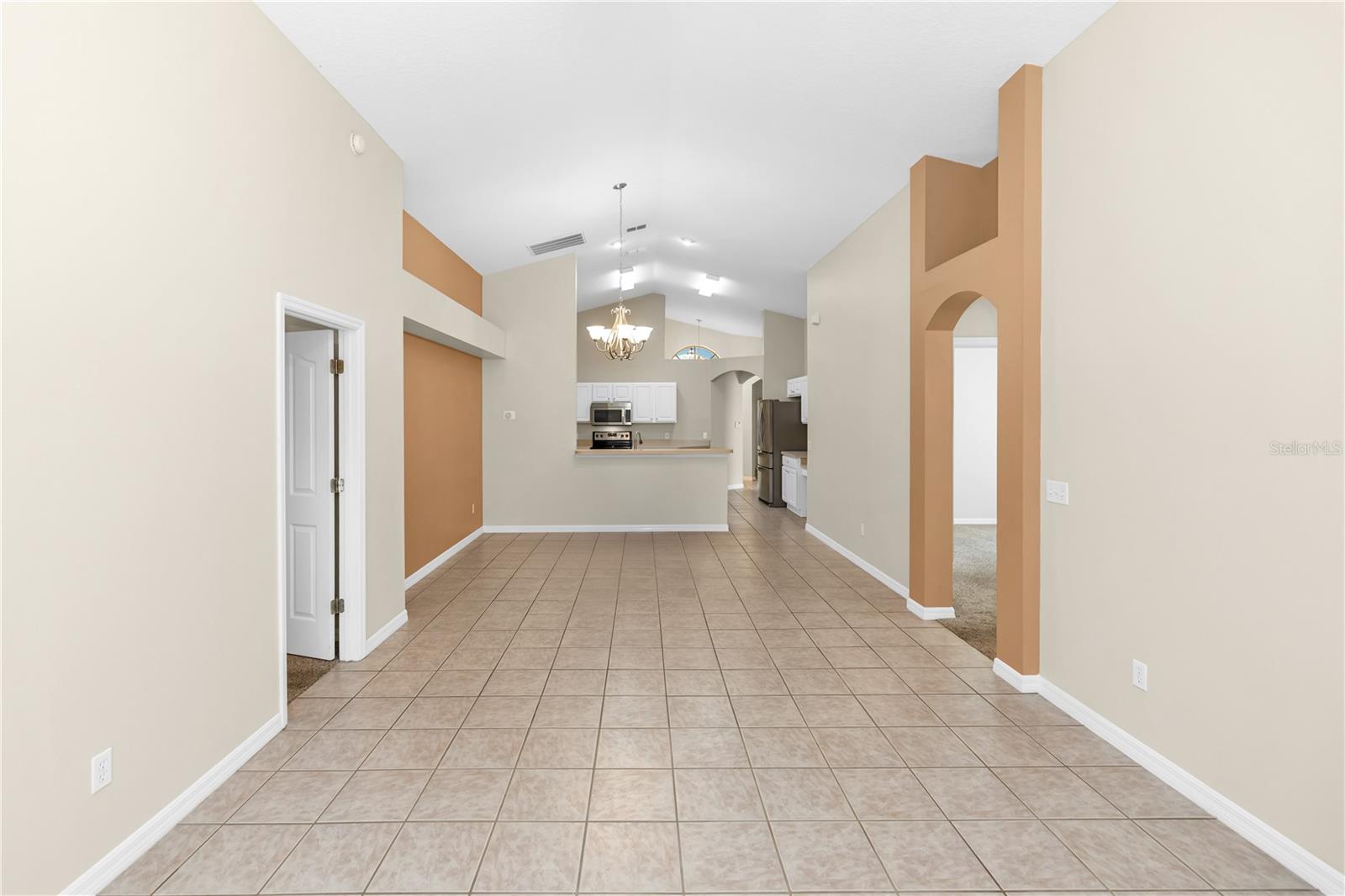 LOST PINES - Residential