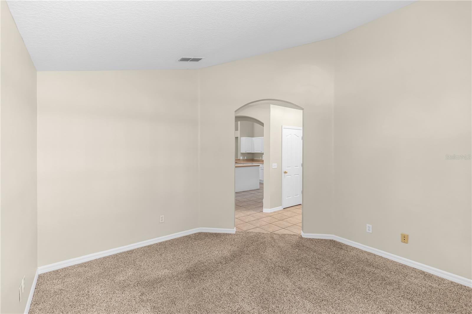 LOST PINES - Residential