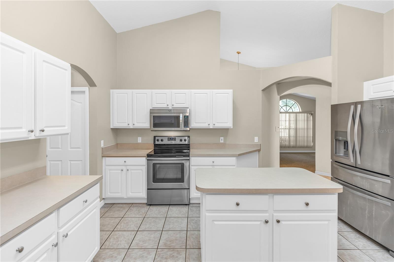 LOST PINES - Residential