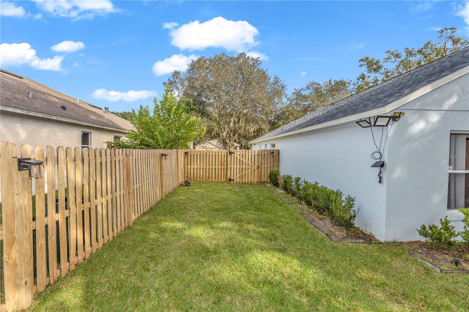 LOST PINES - Residential