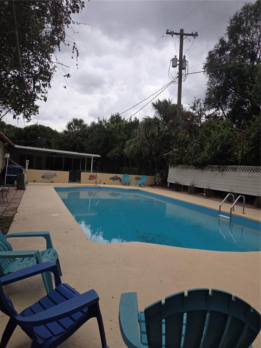 1848 NE 40TH CIRCLE