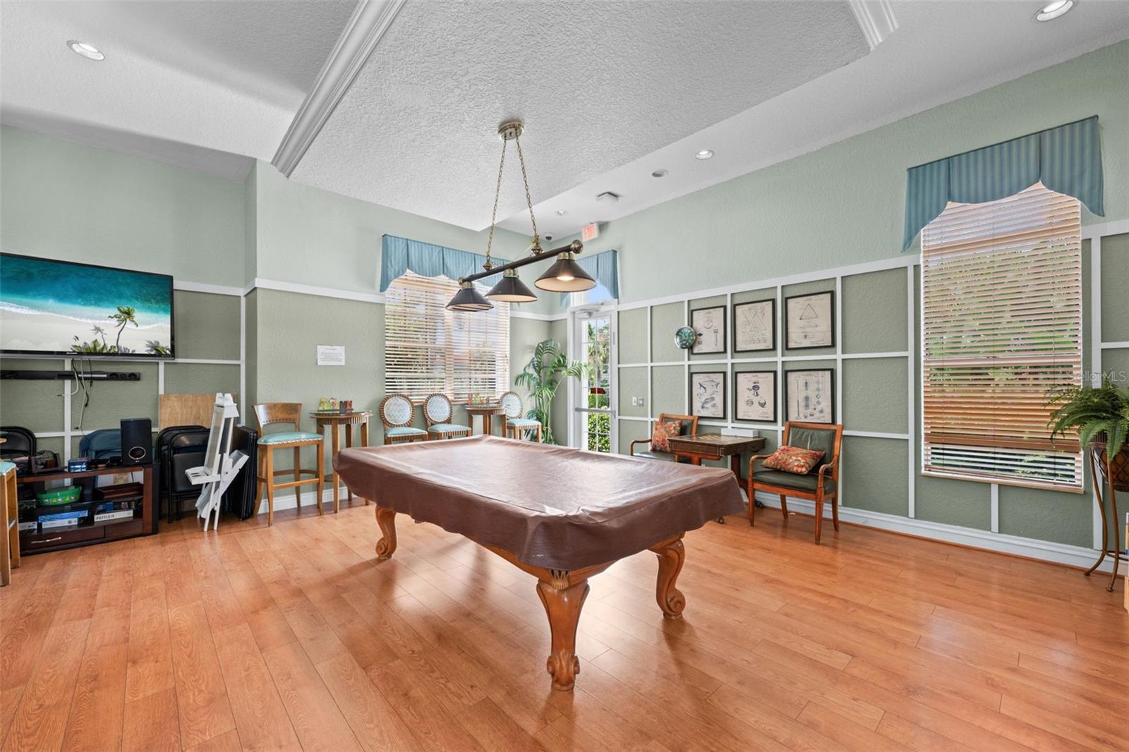 LAGUNA LAKES A B C D E G K & L - Residential