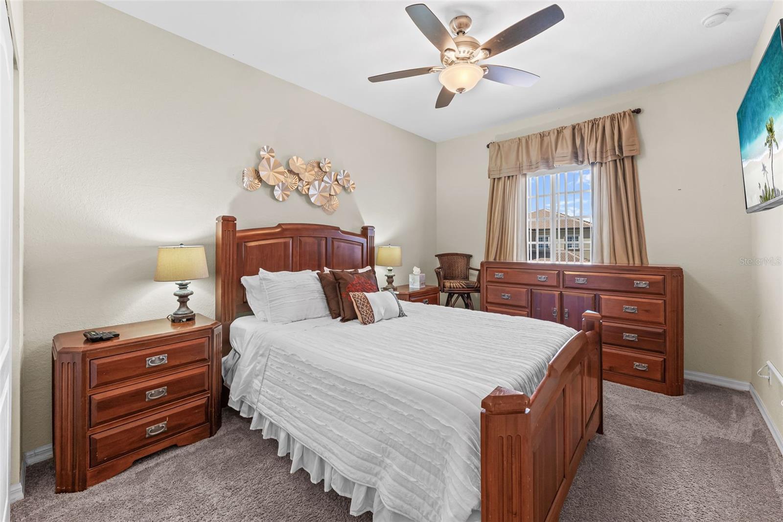 LAGUNA LAKES A B C D E G K & L - Residential