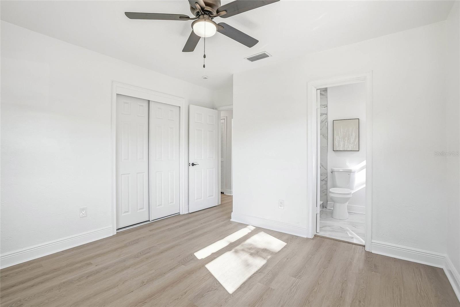 EDGEWATER ESTATES - Residential